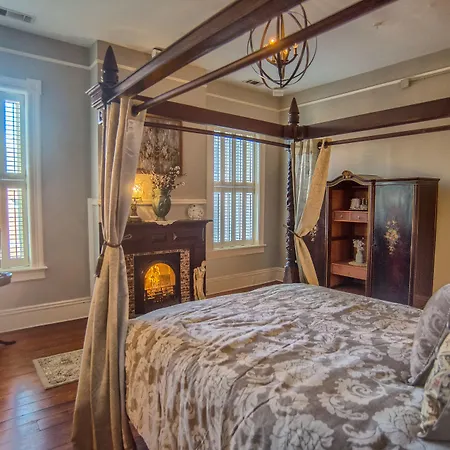 Mcmillan Inn-2